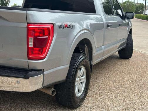 Iconic Silver Metallic 2023 Ford F-150 XLT