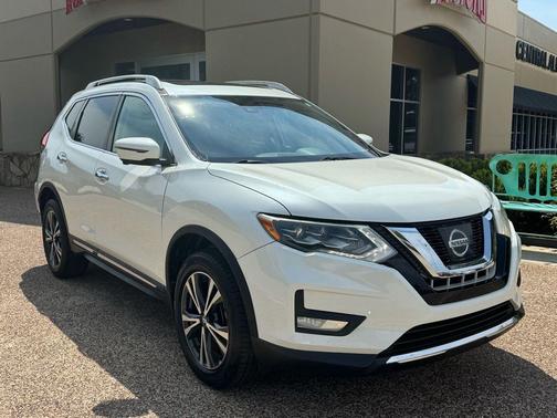 2017 Nissan Rogue SL