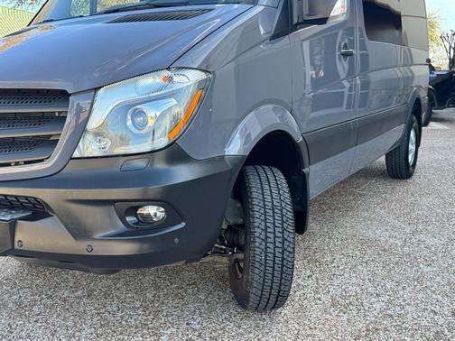 2017 Mercedes-Benz Sprinter 2500 Standard Roof