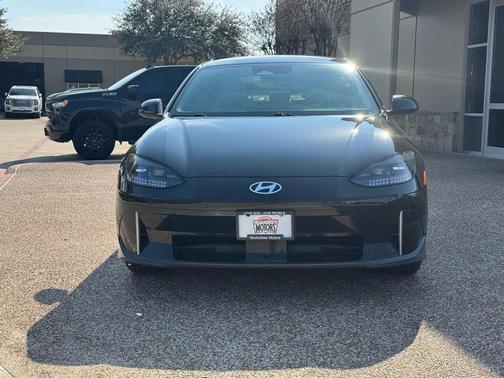 2023 Hyundai IONIQ 6 SEL