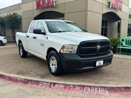 Bright White Clearcoat 2016 RAM 1500 Tradesman