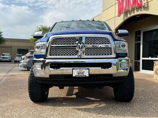 Blue Streak Pearlcoat 2016 RAM 2500 Laramie