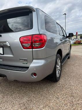 2016 Toyota Sequoia Limited