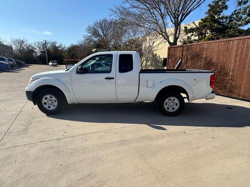 2017 Nissan Frontier S