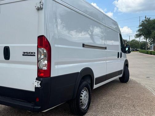 Bright White Clearcoat 2025 RAM ProMaster 3500 High Roof