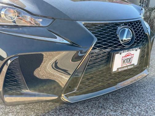 2019 Lexus IS 300 Base