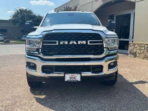 2024 RAM 2500 Big Horn Crew Cab 4x4 6'4'' Box
