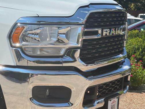 2024 RAM 2500 Big Horn Crew Cab 4x4 6'4'' Box