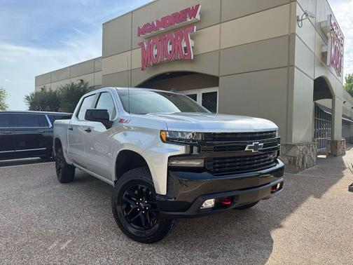 Silver Ice Metallic 2020 Chevrolet Silverado 1500 LT Trail Boss