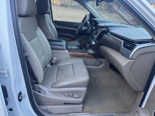 2017 Chevrolet Suburban Premier