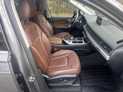 2018 Audi Q7 2.0T Premium Plus