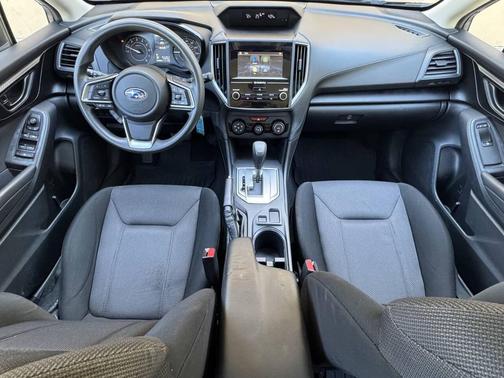 2019 Subaru Impreza 2.0i