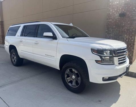 2017 Chevrolet Suburban LT