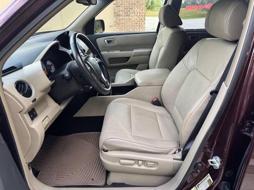 Burgundy 2009 Honda Pilot Touring