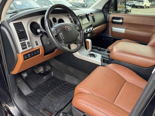 2009 Toyota Sequoia Platinum