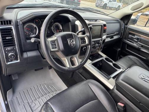 2014 RAM 3500 Laramie