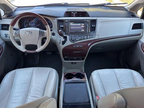 2013 Toyota Sienna Limited