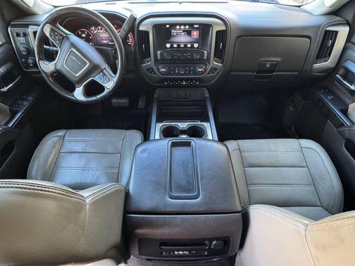 2015 GMC Sierra 2500 Denali