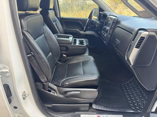 2017 Chevrolet Silverado 1500 2LT