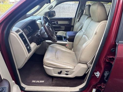 2014 RAM 1500 Laramie