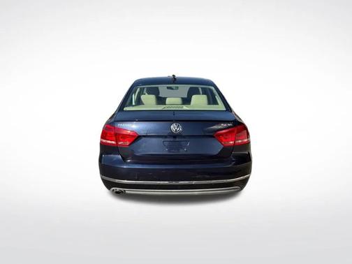 2012 Volkswagen Passat 2.0 TDI SEL Premium