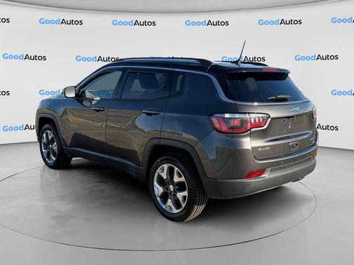 Granite Crystal Metallic Clearcoat 2018 Jeep Compass Limited
