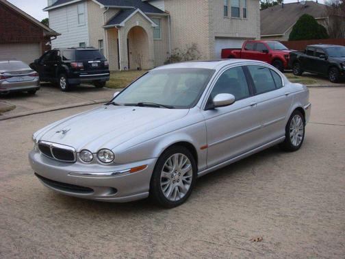 2003 Jaguar X-Type 2.5