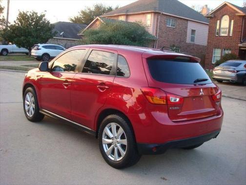 2014 Mitsubishi Outlander Sport ES