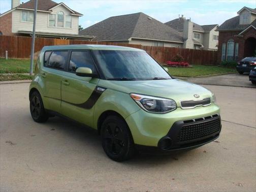 2016 Kia Soul Base