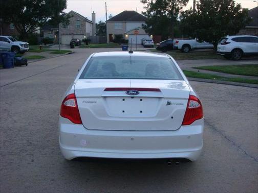 2010 Ford Fusion Hybrid Base