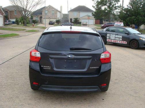 2012 Subaru Impreza 2.0i Limited