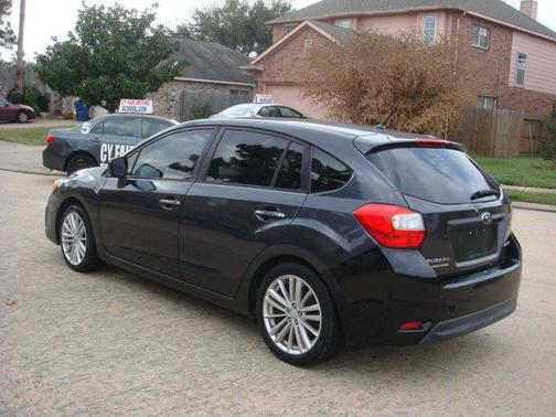 2012 Subaru Impreza 2.0i Limited