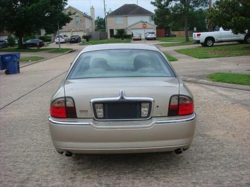 2004 Lincoln LS Base
