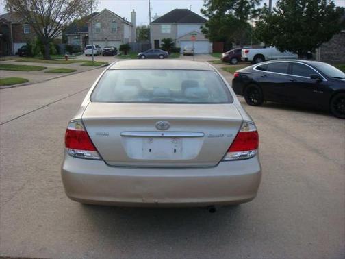 2006 Toyota Camry LE