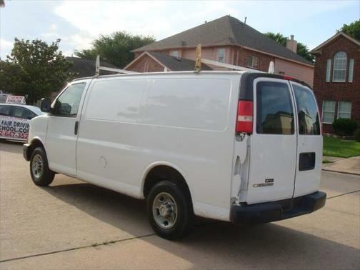2011 Chevrolet Express 2500 Work Van