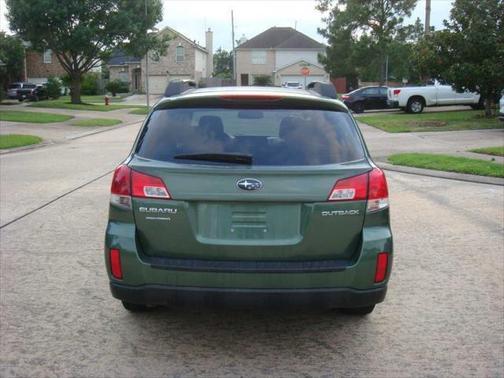 2012 Subaru Outback 2.5i Premium