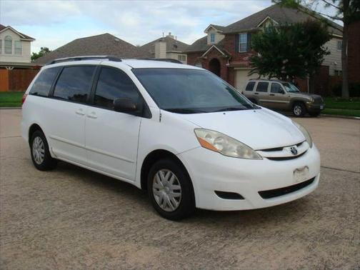2008 Toyota Sienna LE