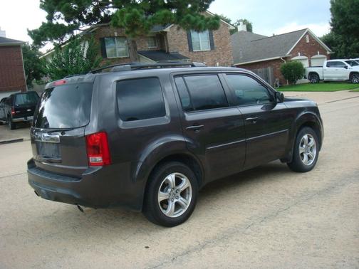 Crystal Black Pearl 2013 Honda Pilot 2WD 4dr EX-L w/Navi