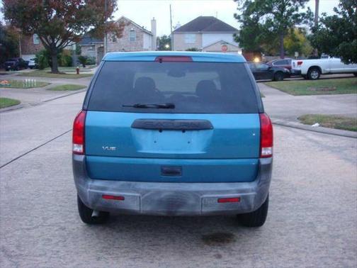 2005 Saturn Vue Base