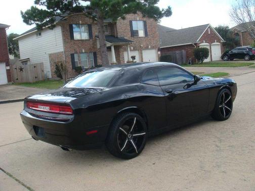 2013 Dodge Challenger SXT