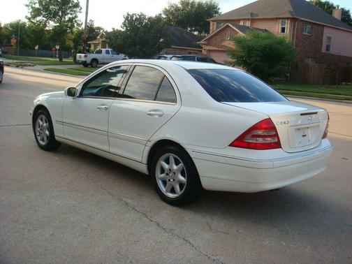 2004 Mercedes-Benz C-Class C 240 4 DOOR SEDAN V6