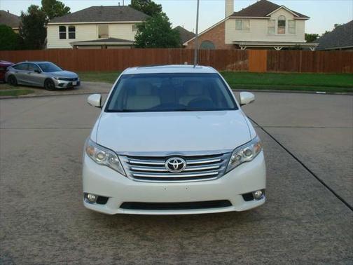 2011 Toyota Avalon Limited