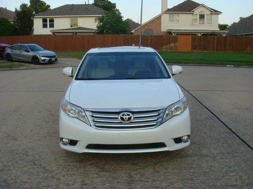 2011 Toyota Avalon Limited