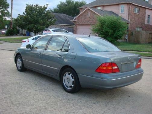 2002 Lexus LS 430 Base