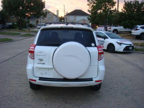 2011 Toyota RAV4 Base