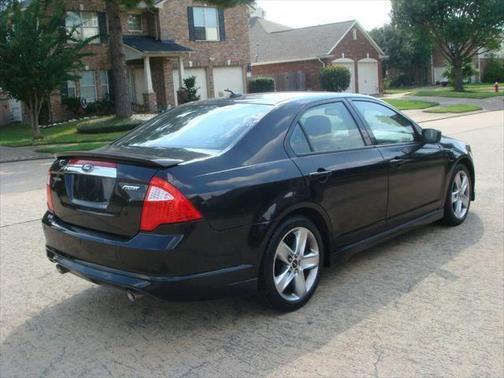 2010 Ford Fusion Sport