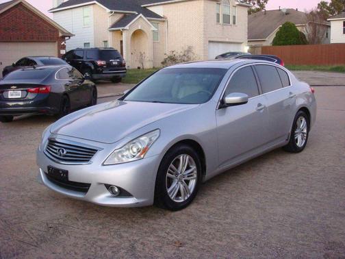 2012 INFINITI G37 Journey