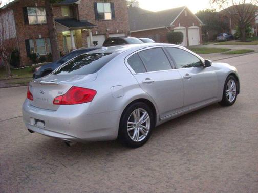 2012 INFINITI G37 Journey