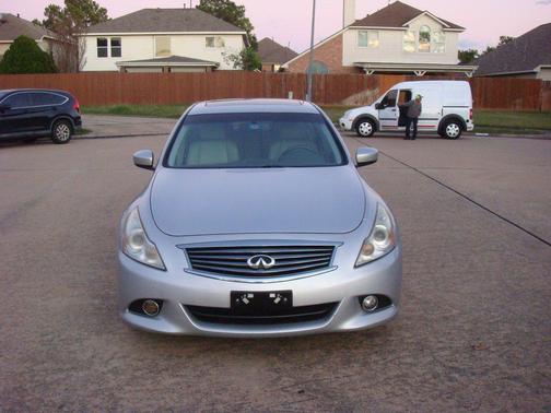 2012 INFINITI G37 Journey