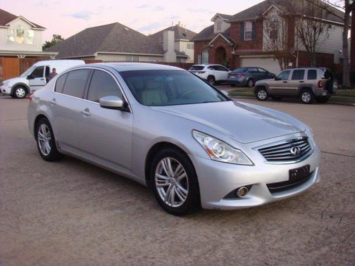 2012 INFINITI G37 Journey